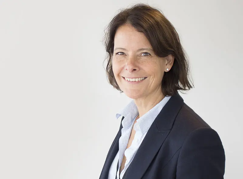 Portrait photo of a woman.